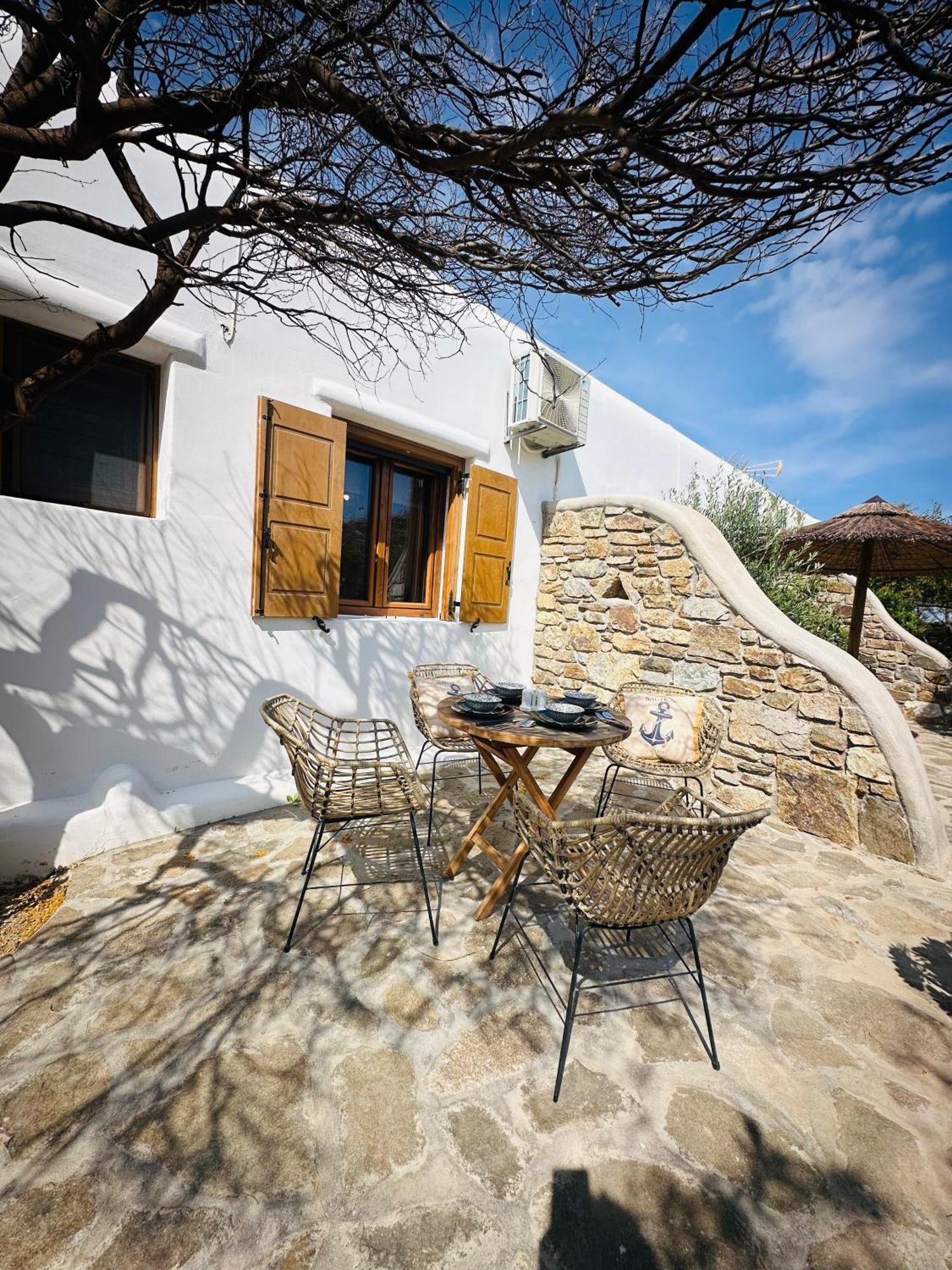 Divers House Agrari  Extérieur photo