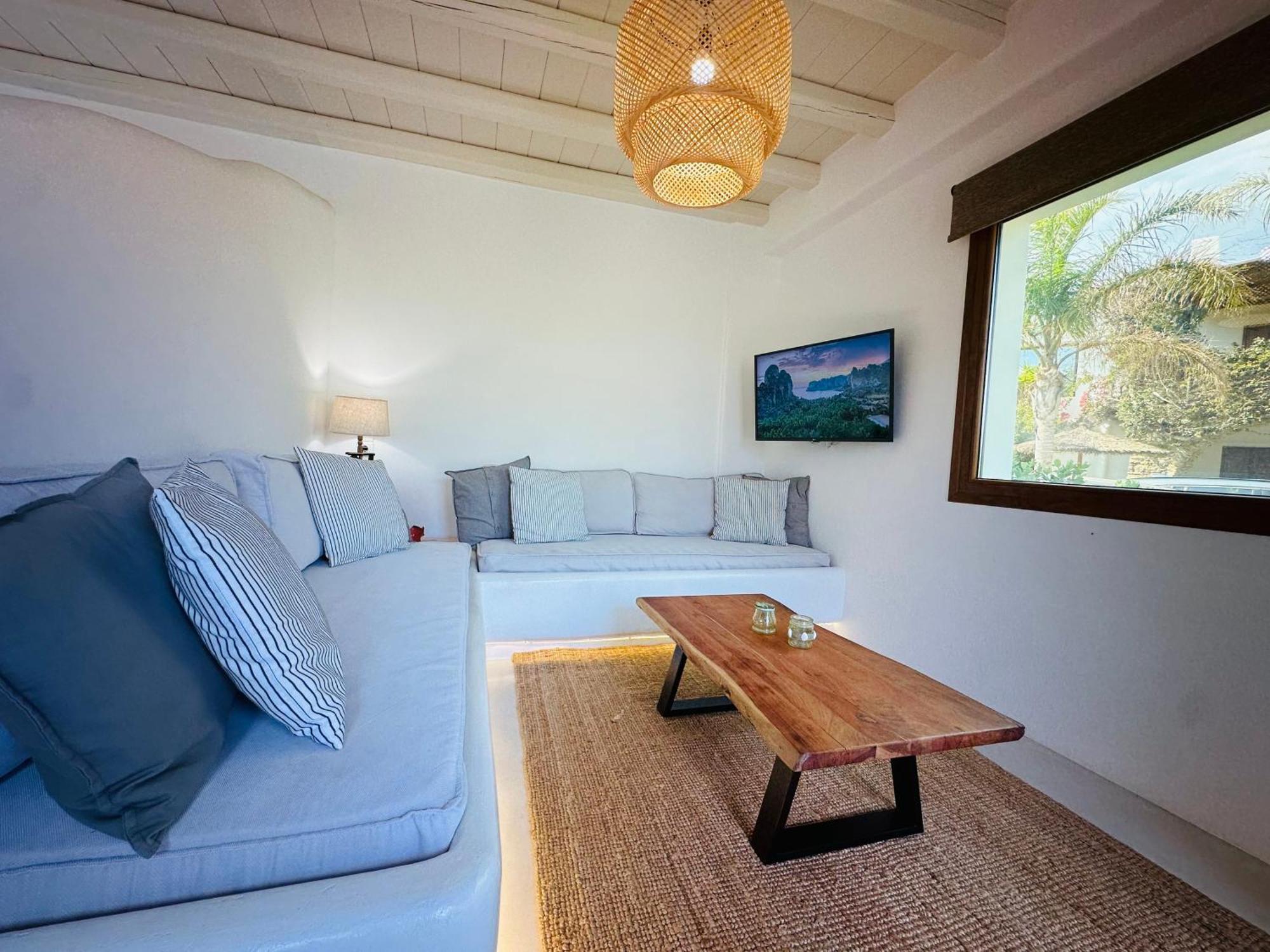 Divers House Agrari  Extérieur photo