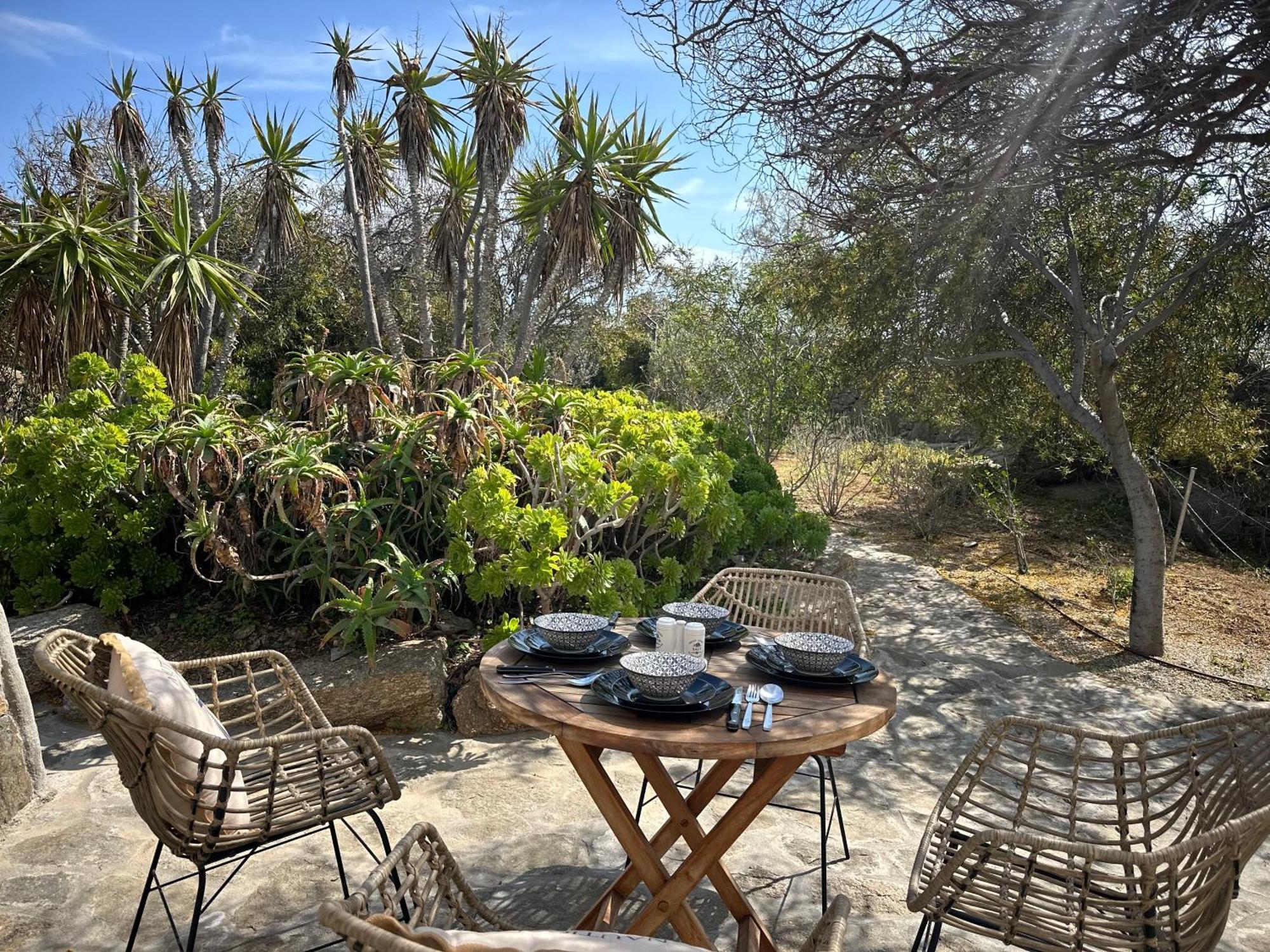 Divers House Agrari  Extérieur photo