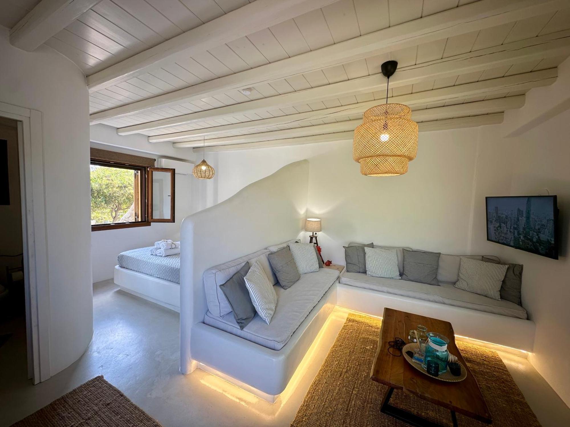 Divers House Agrari  Extérieur photo