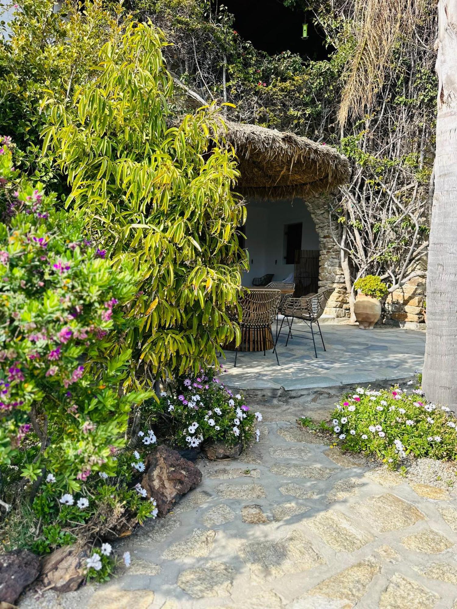 Divers House Agrari  Extérieur photo